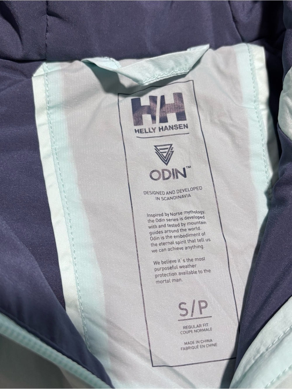 Helly Hansen Odin Hooded Insulated Jacket | Small View 6